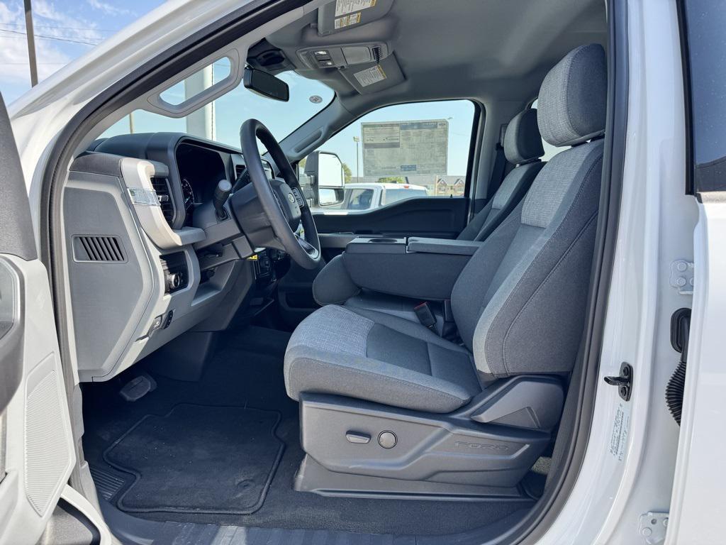 new 2025 Ford F-350 car, priced at $75,045