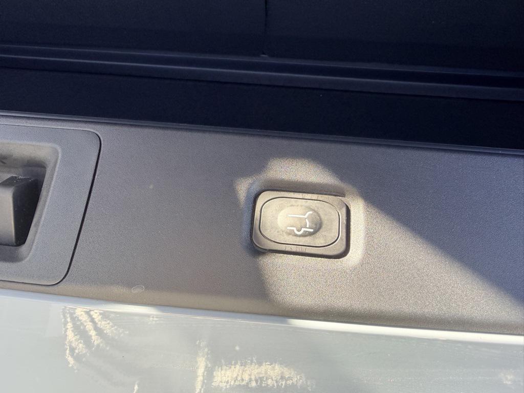 used 2025 Ford Expedition car, priced at $76,770