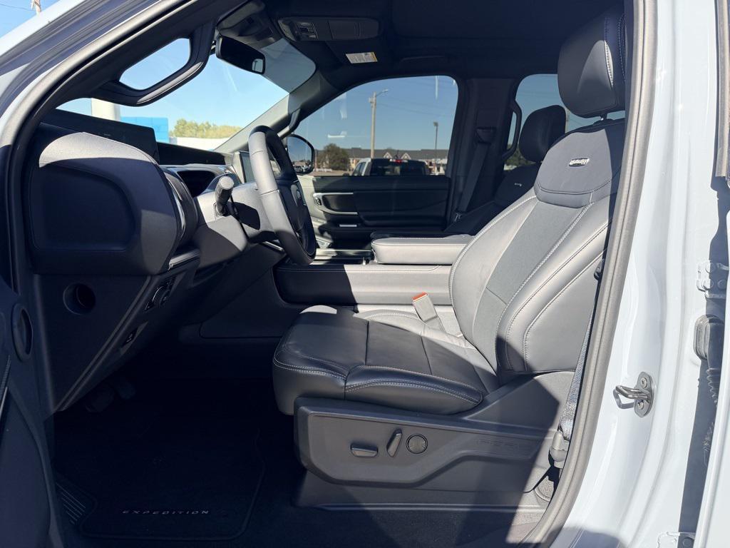 used 2025 Ford Expedition car, priced at $76,770