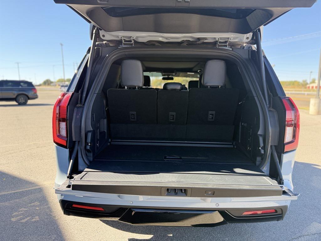 used 2025 Ford Expedition car, priced at $76,770