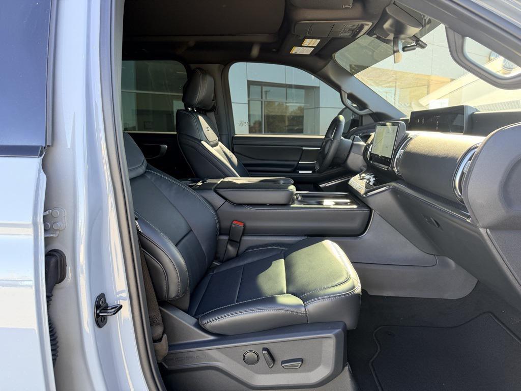 used 2025 Ford Expedition car, priced at $76,770