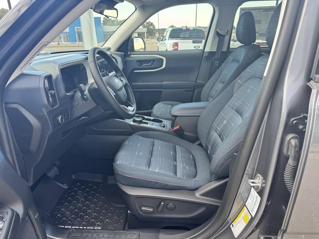 new 2025 Ford Bronco Sport car, priced at $36,000