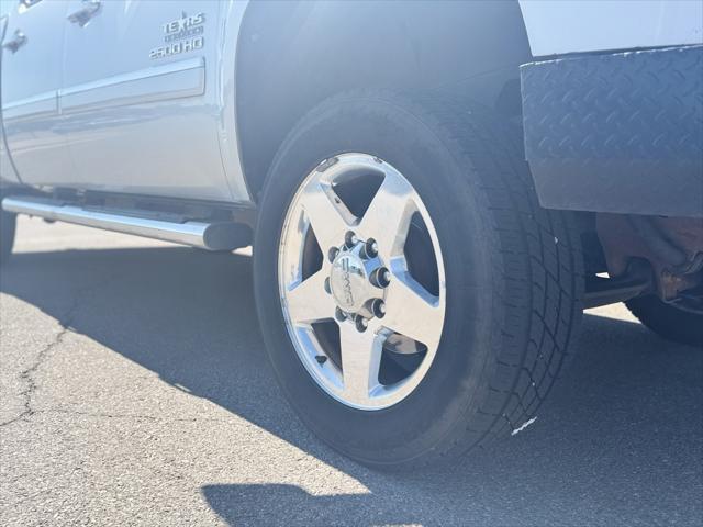 used 2012 GMC Sierra 2500 car, priced at $17,880