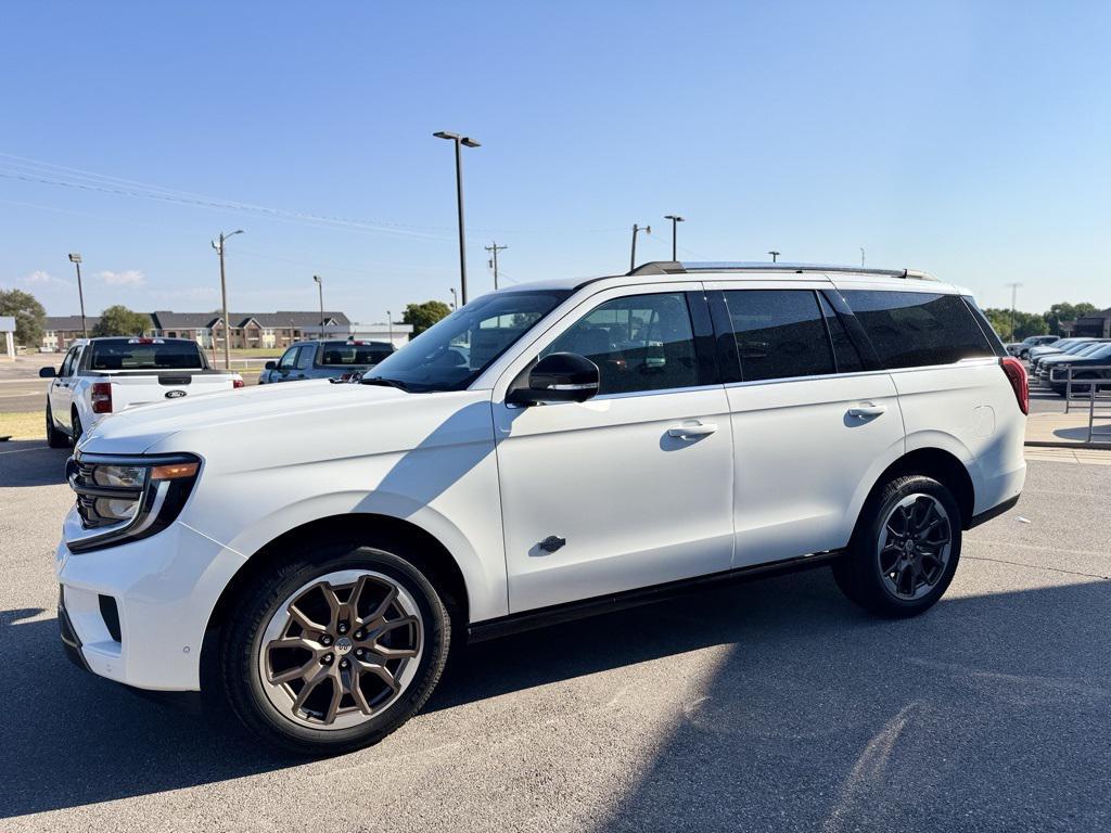 new 2025 Ford Expedition car, priced at $86,000