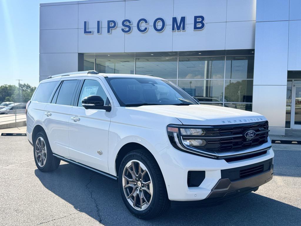 new 2025 Ford Expedition car, priced at $86,000