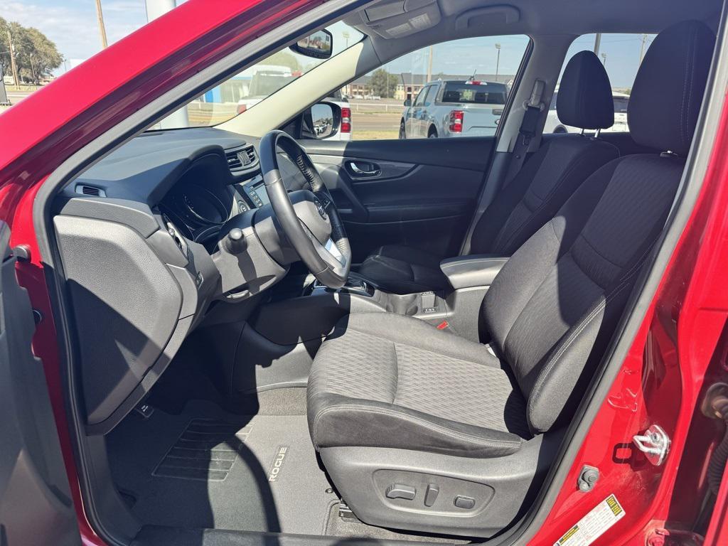 used 2017 Nissan Rogue car, priced at $12,553