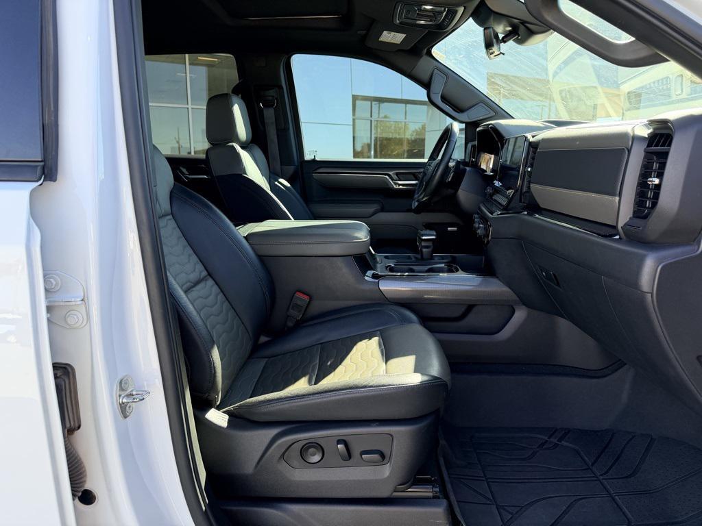 used 2024 Chevrolet Silverado 1500 car, priced at $58,774