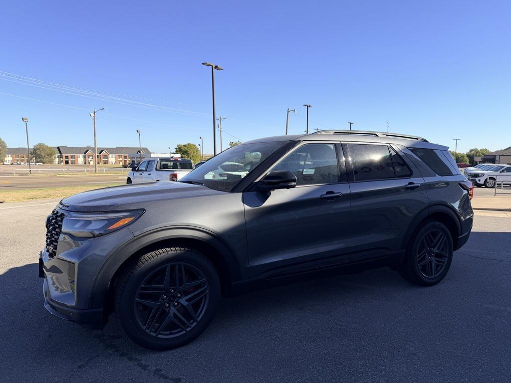 new 2025 Ford Explorer car, priced at $60,315
