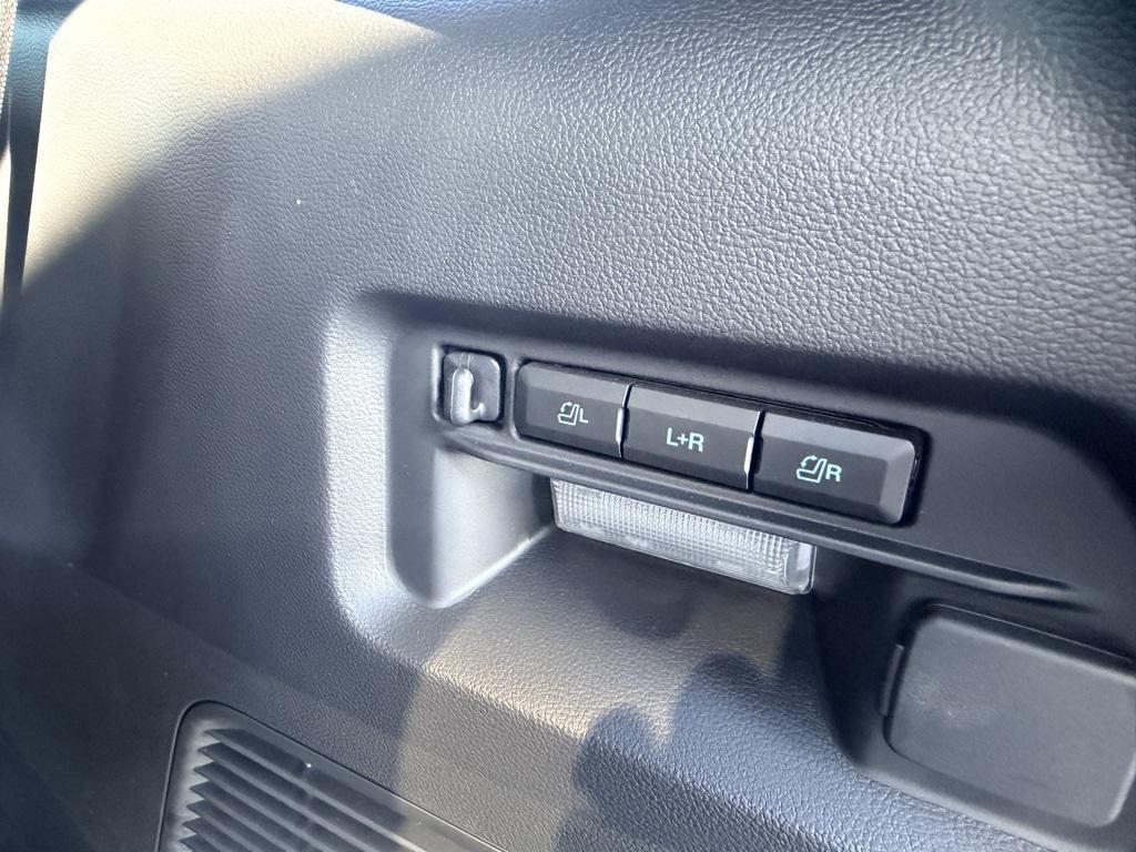 new 2025 Ford Explorer car, priced at $60,315