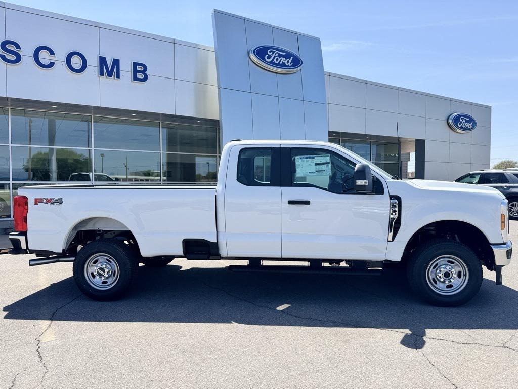 new 2025 Ford F-250 car, priced at $53,045