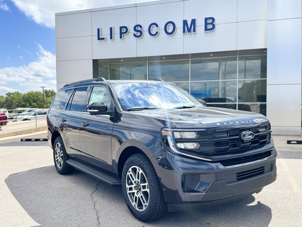 new 2025 Ford Expedition car, priced at $71,000