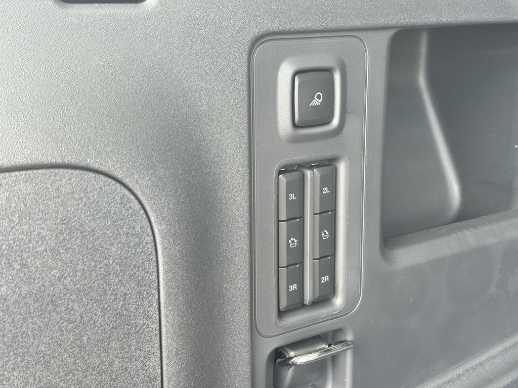 new 2025 Ford Expedition car, priced at $71,000