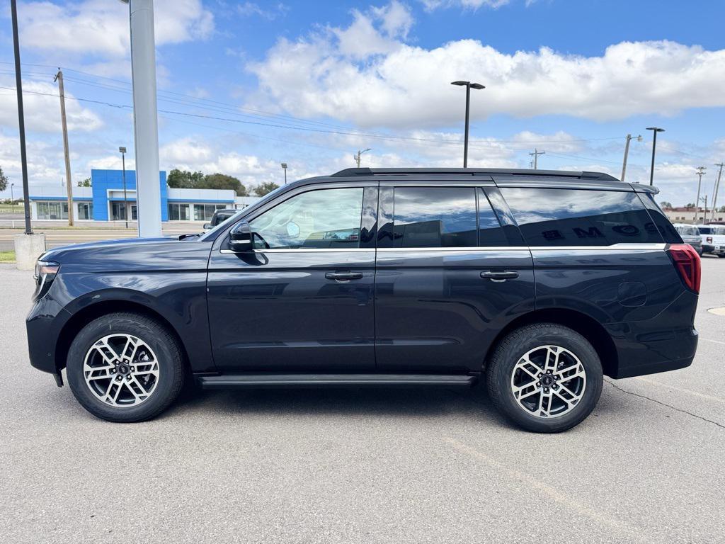 new 2025 Ford Expedition car, priced at $71,000