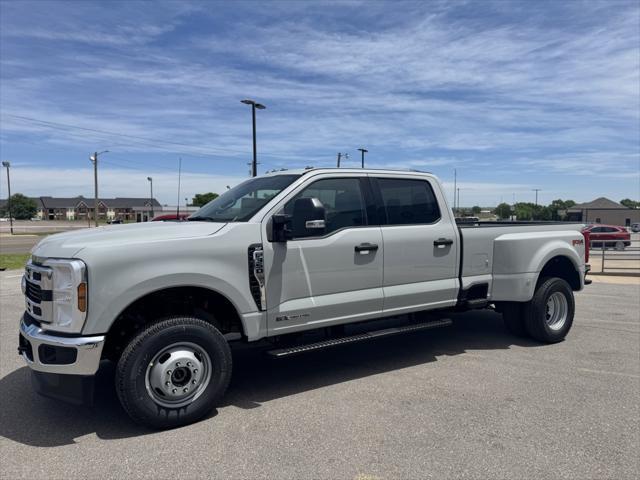 new 2025 Ford F-350 car, priced at $73,615