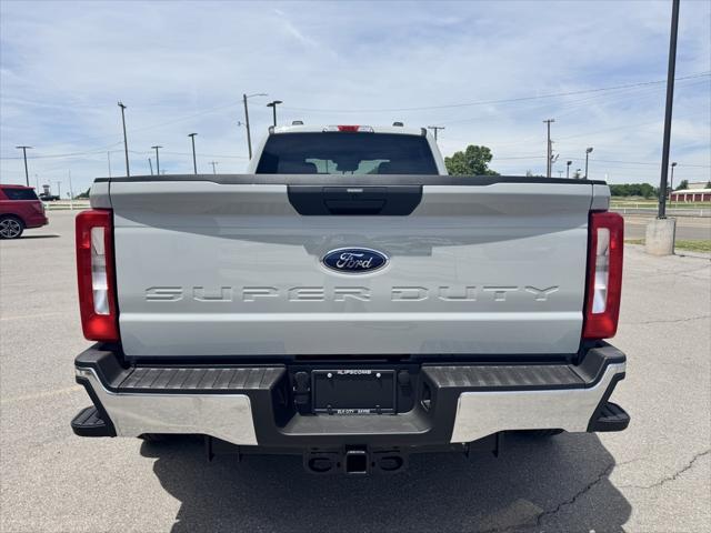 new 2025 Ford F-350 car, priced at $73,615