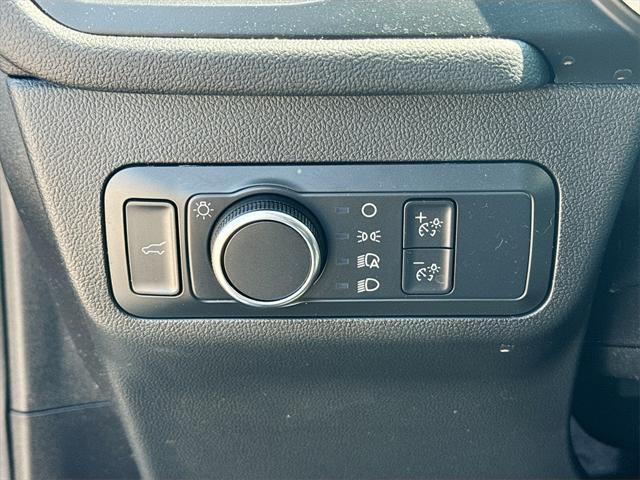 used 2022 Ford Escape car, priced at $23,422