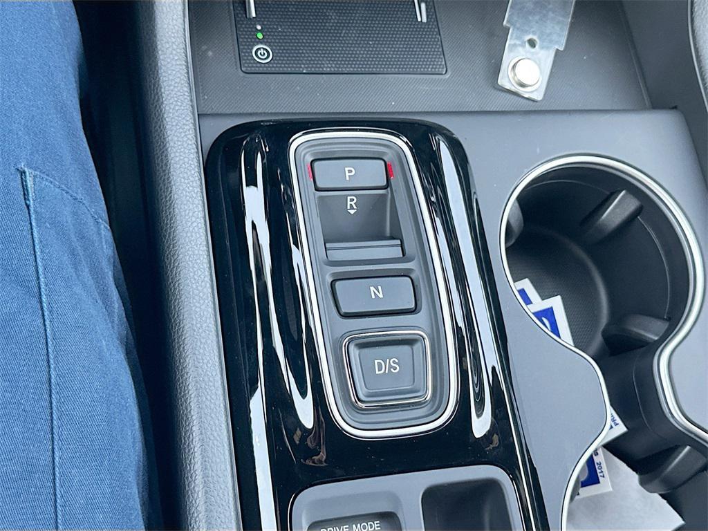 new 2025 Honda Pilot car, priced at $51,781