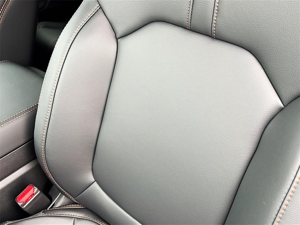 new 2025 Honda Pilot car, priced at $46,292