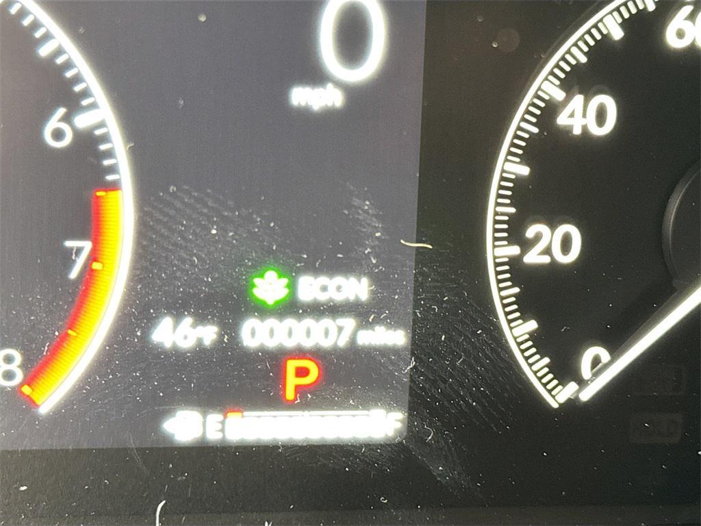 new 2025 Honda Pilot car, priced at $46,292