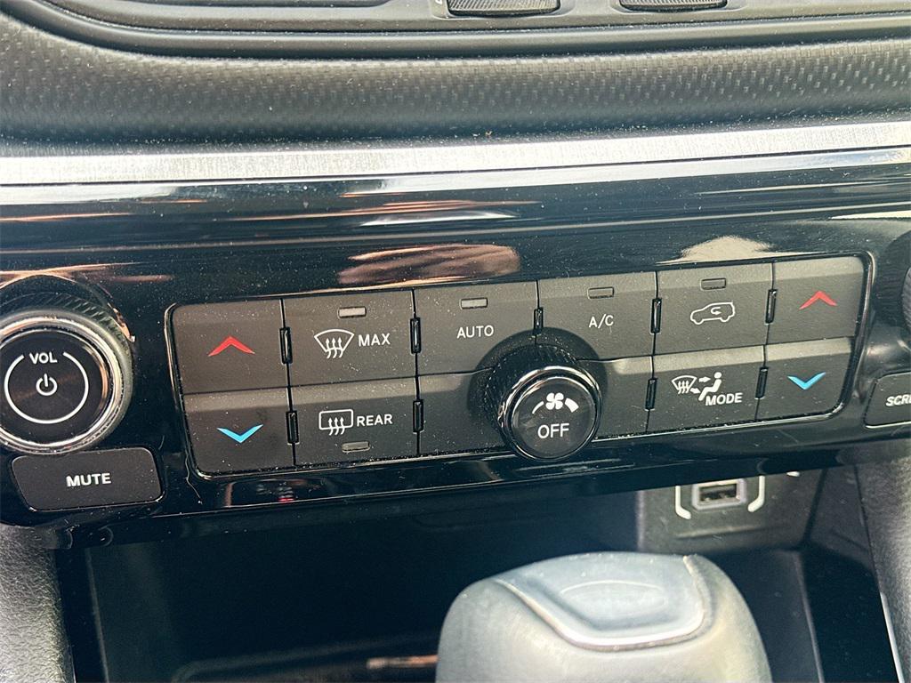 used 2022 Jeep Compass car, priced at $22,500