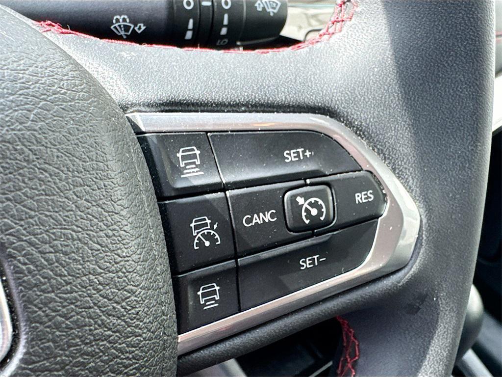used 2022 Jeep Compass car, priced at $22,500