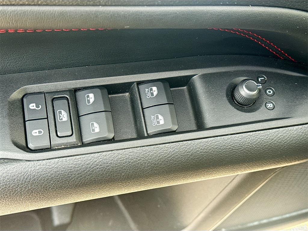 used 2022 Jeep Compass car, priced at $22,500