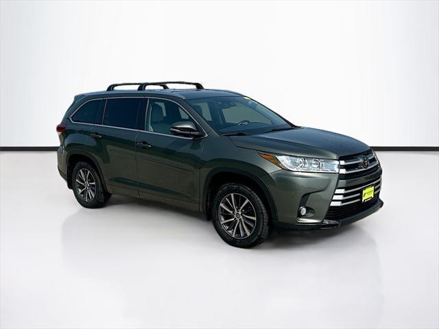 used 2017 Toyota Highlander car, priced at $20,994