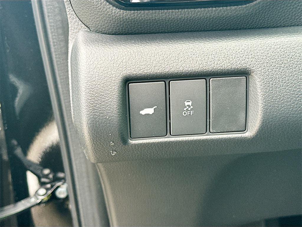 new 2025 Honda Pilot car, priced at $47,064