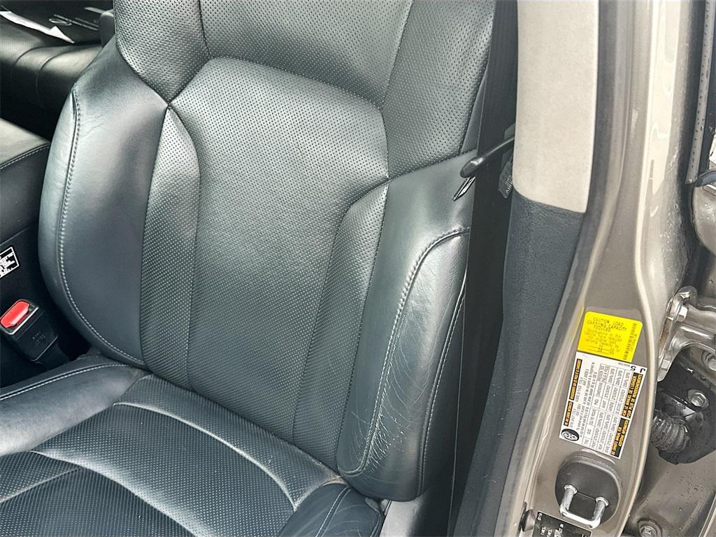 used 2016 Lexus LX 570 car, priced at $49,777