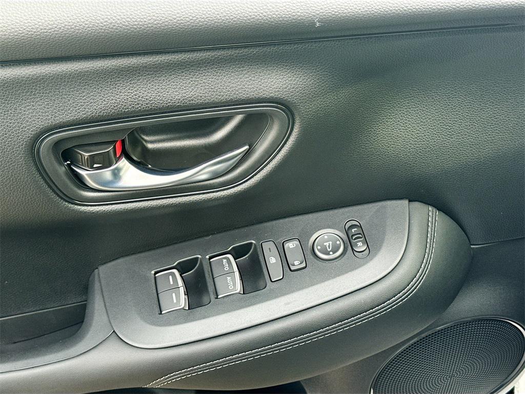 new 2026 Honda HR-V car, priced at $31,551