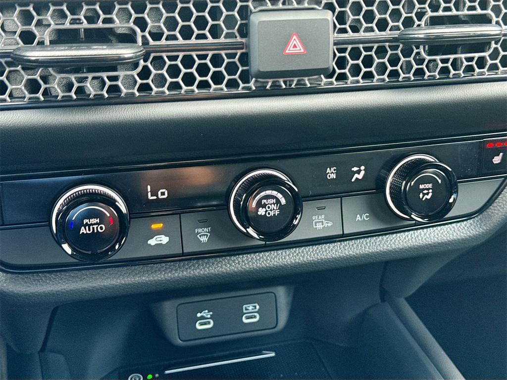 new 2026 Honda HR-V car, priced at $27,679