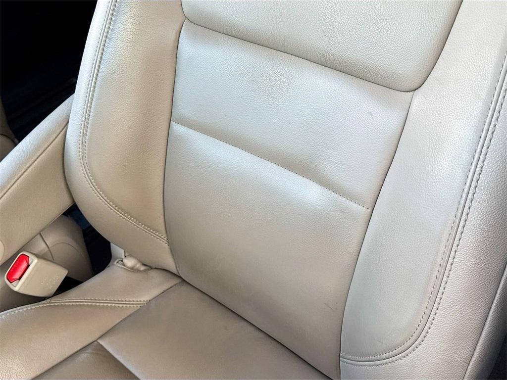 used 2015 Toyota Sienna car, priced at $18,995