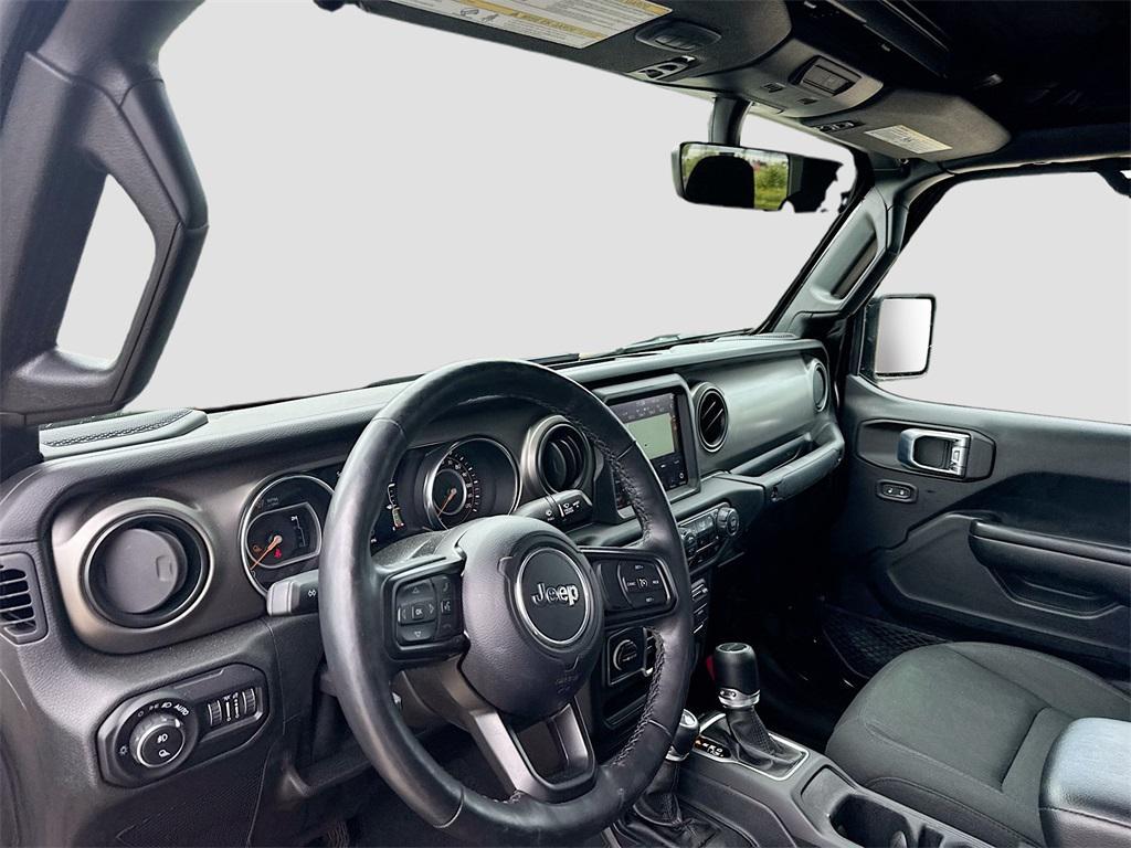 used 2021 Jeep Gladiator car, priced at $29,999