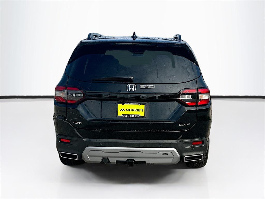 new 2025 Honda Pilot car, priced at $51,065