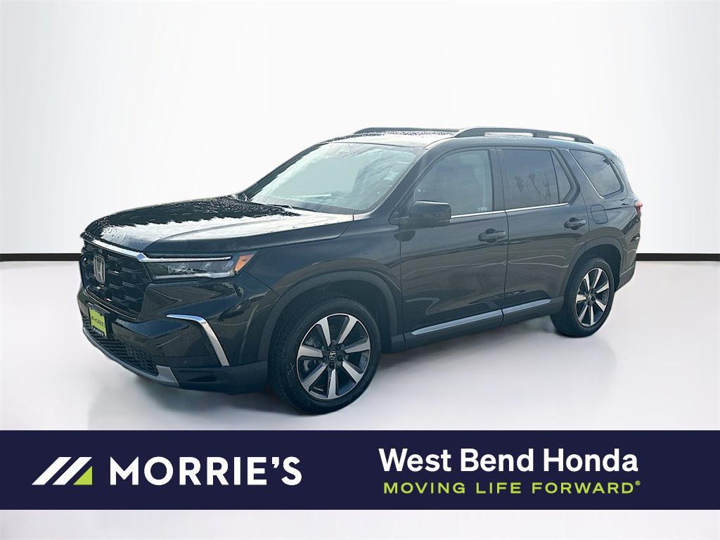 new 2025 Honda Pilot car, priced at $51,065