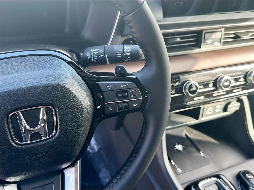 new 2025 Honda Pilot car, priced at $51,065