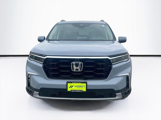 new 2025 Honda Pilot car, priced at $49,304