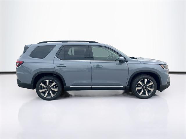 new 2025 Honda Pilot car, priced at $49,304