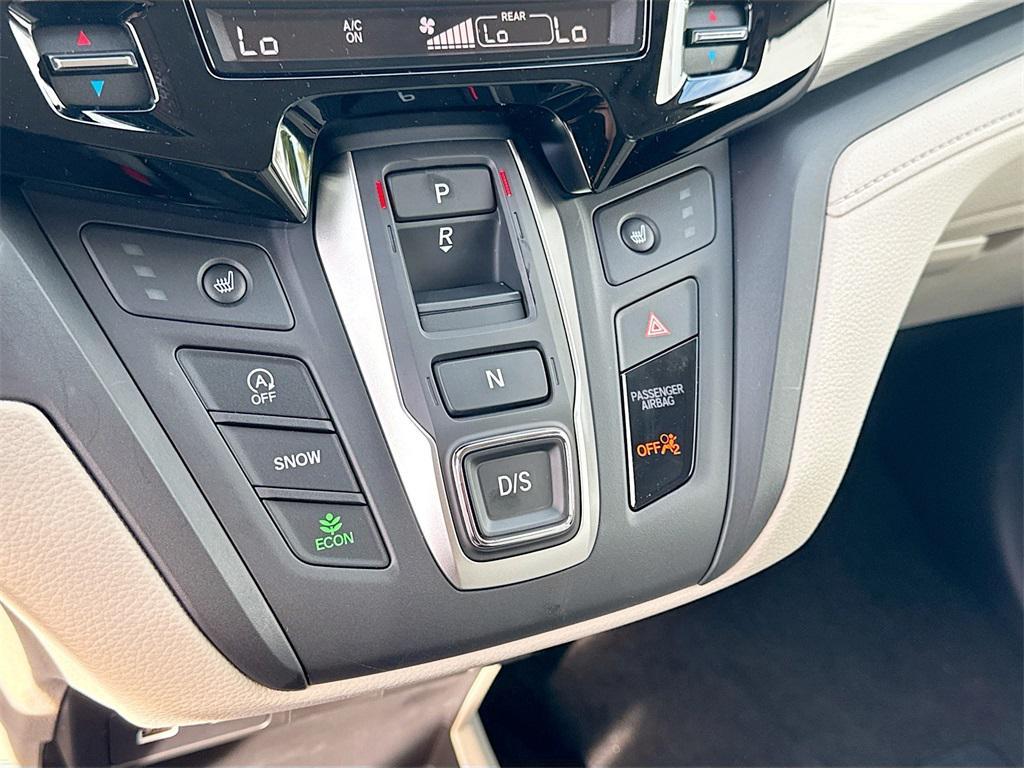 new 2026 Honda Odyssey car, priced at $42,183