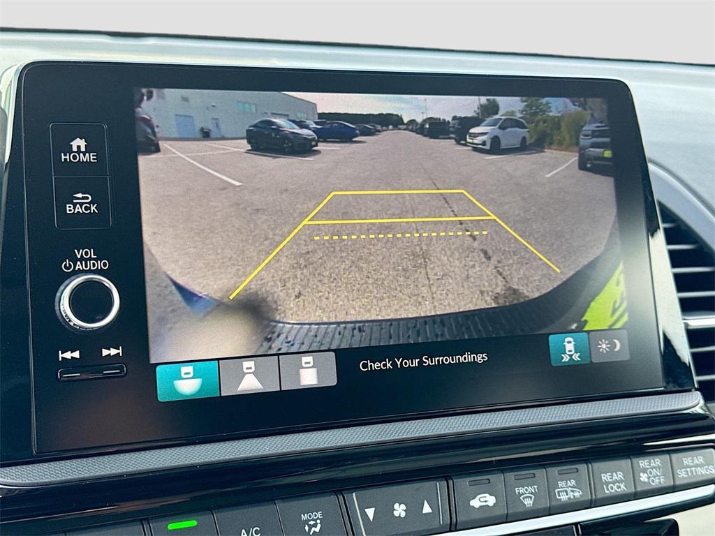 new 2026 Honda Odyssey car, priced at $42,183