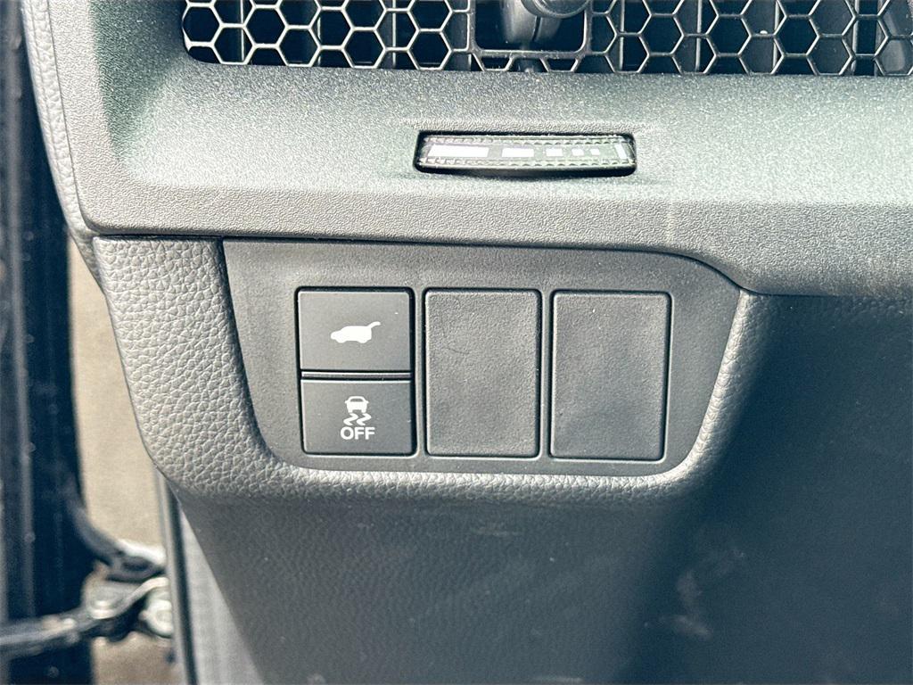 used 2024 Honda CR-V Hybrid car, priced at $31,900