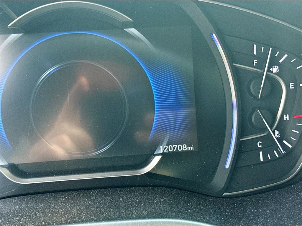 used 2020 Hyundai Santa Fe car, priced at $14,350