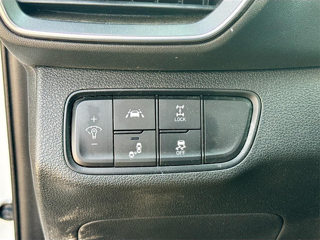 used 2020 Hyundai Santa Fe car, priced at $14,350