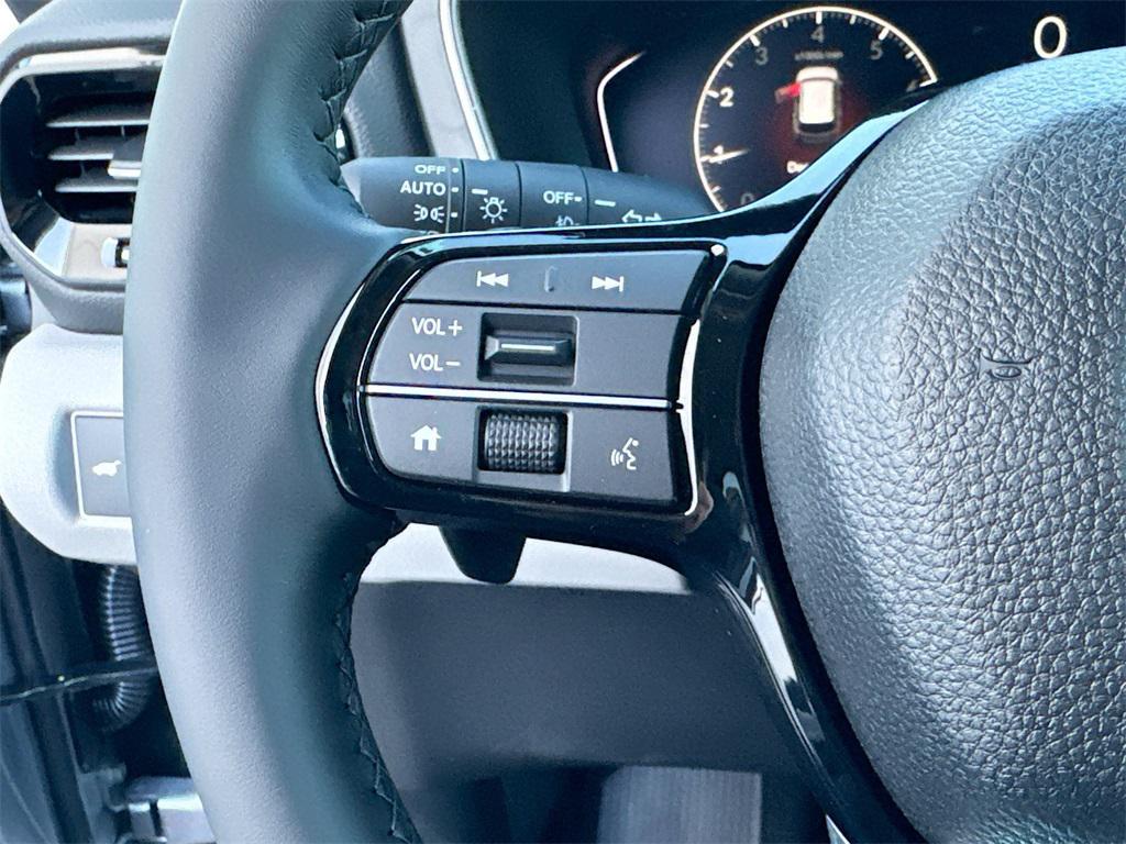 new 2025 Honda Pilot car, priced at $45,376