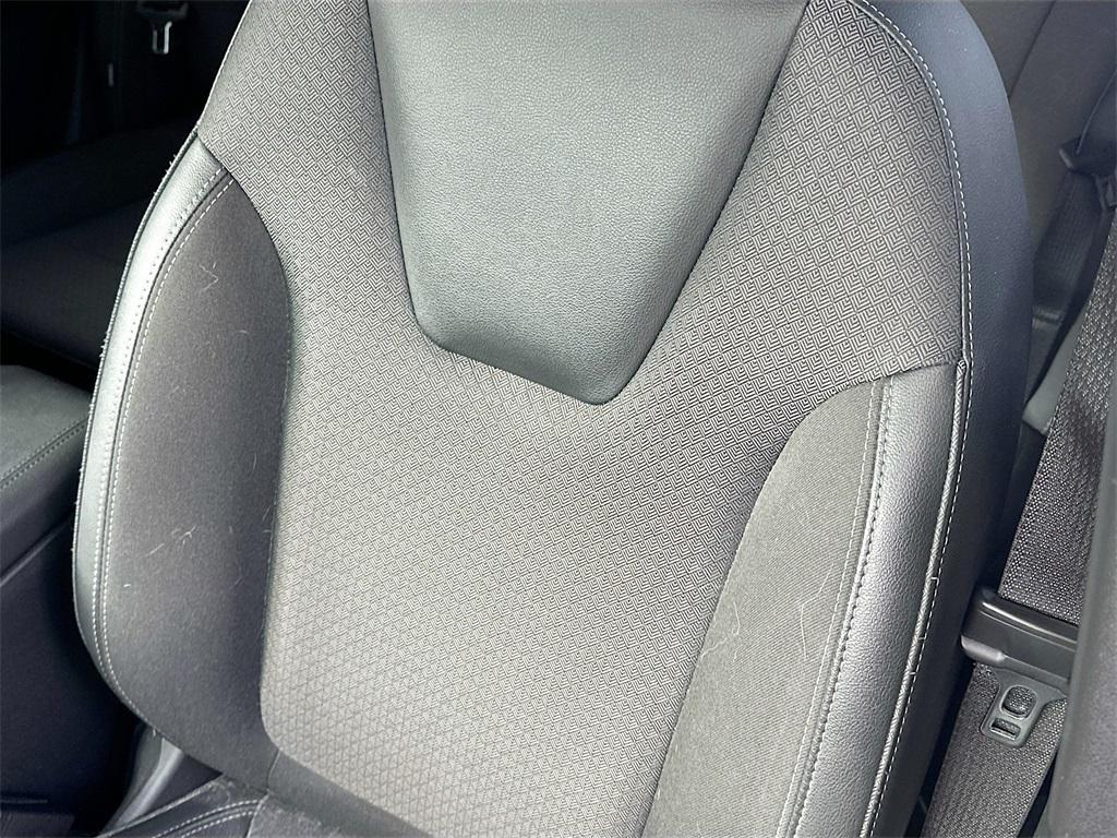 used 2022 Buick Encore GX car, priced at $19,999