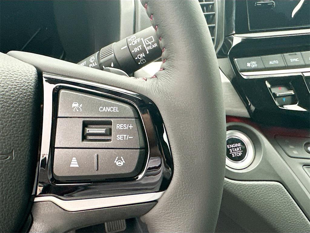 new 2026 Honda Odyssey car, priced at $42,769