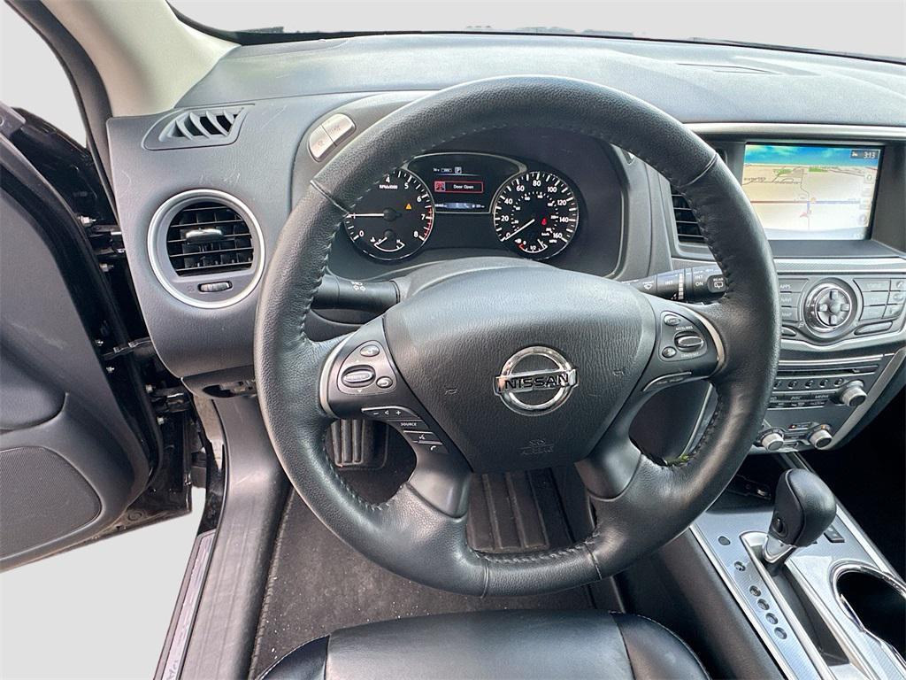 used 2020 Nissan Pathfinder car, priced at $19,425