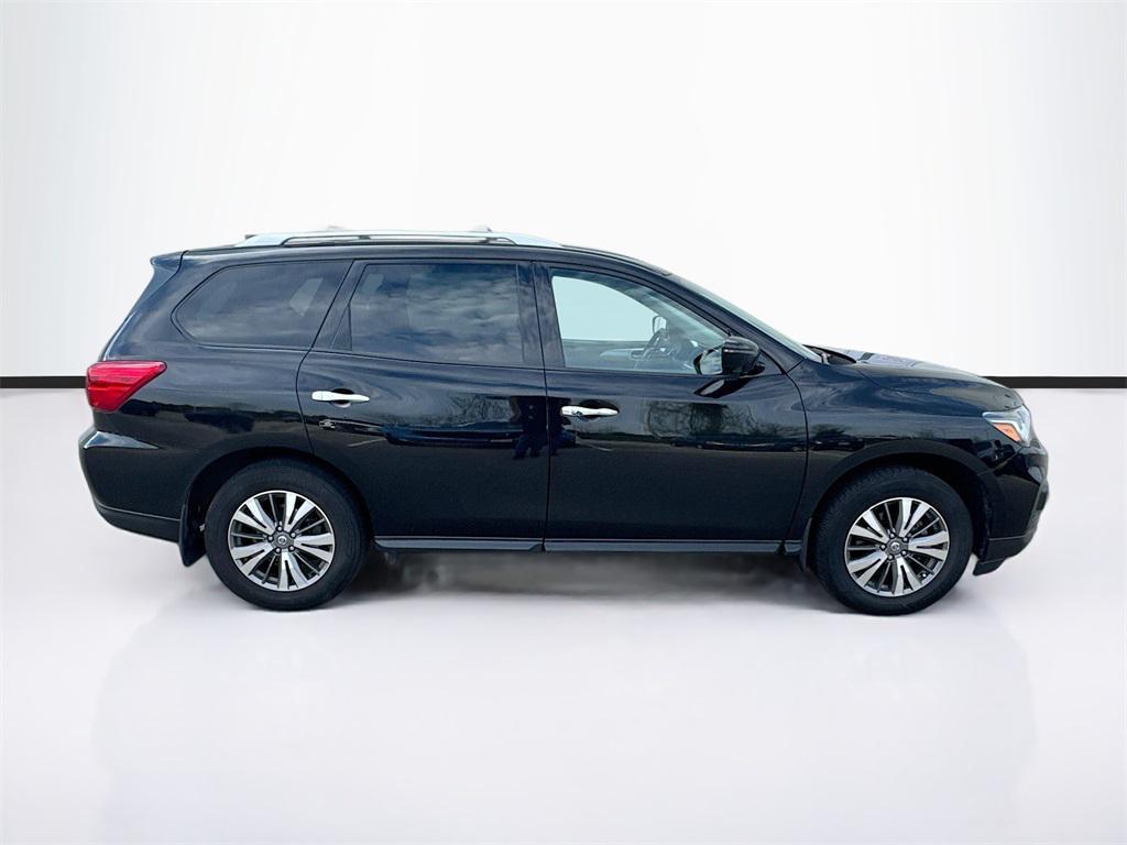 used 2020 Nissan Pathfinder car, priced at $19,425