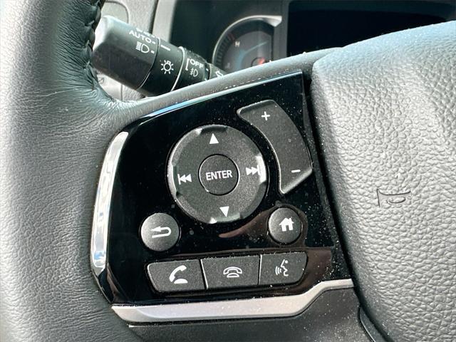 used 2022 Honda Pilot car, priced at $35,999