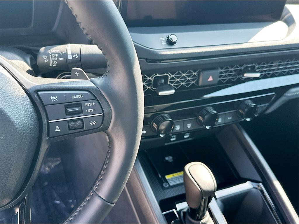 new 2025 Honda Accord Hybrid car, priced at $34,717